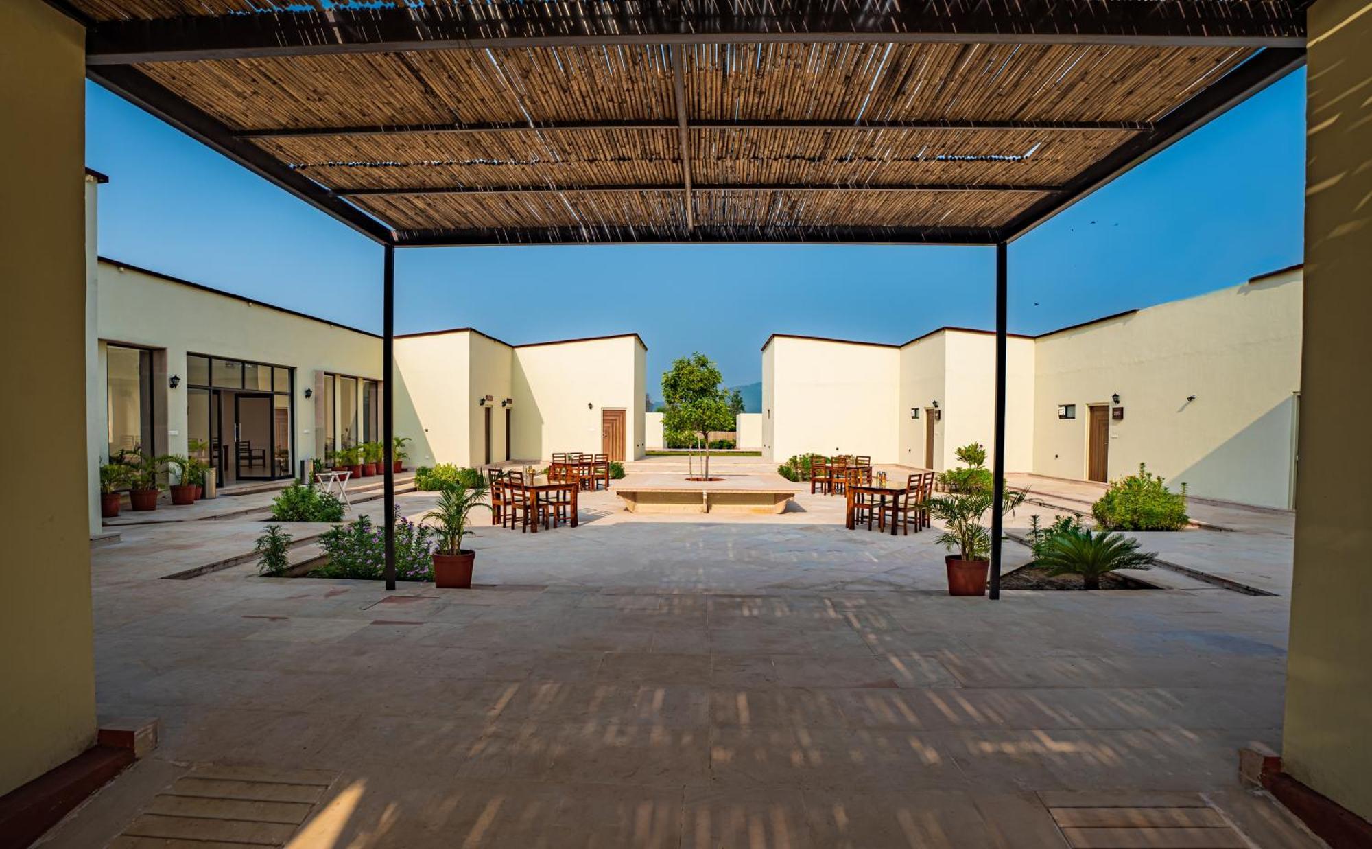 Guldaar Sariska - A Luxury Forest Resort Tehla エクステリア 写真